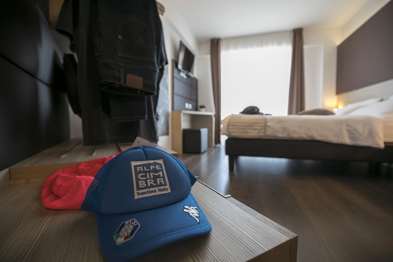 Hotel Luna Bianca Folgaria Extérieur photo