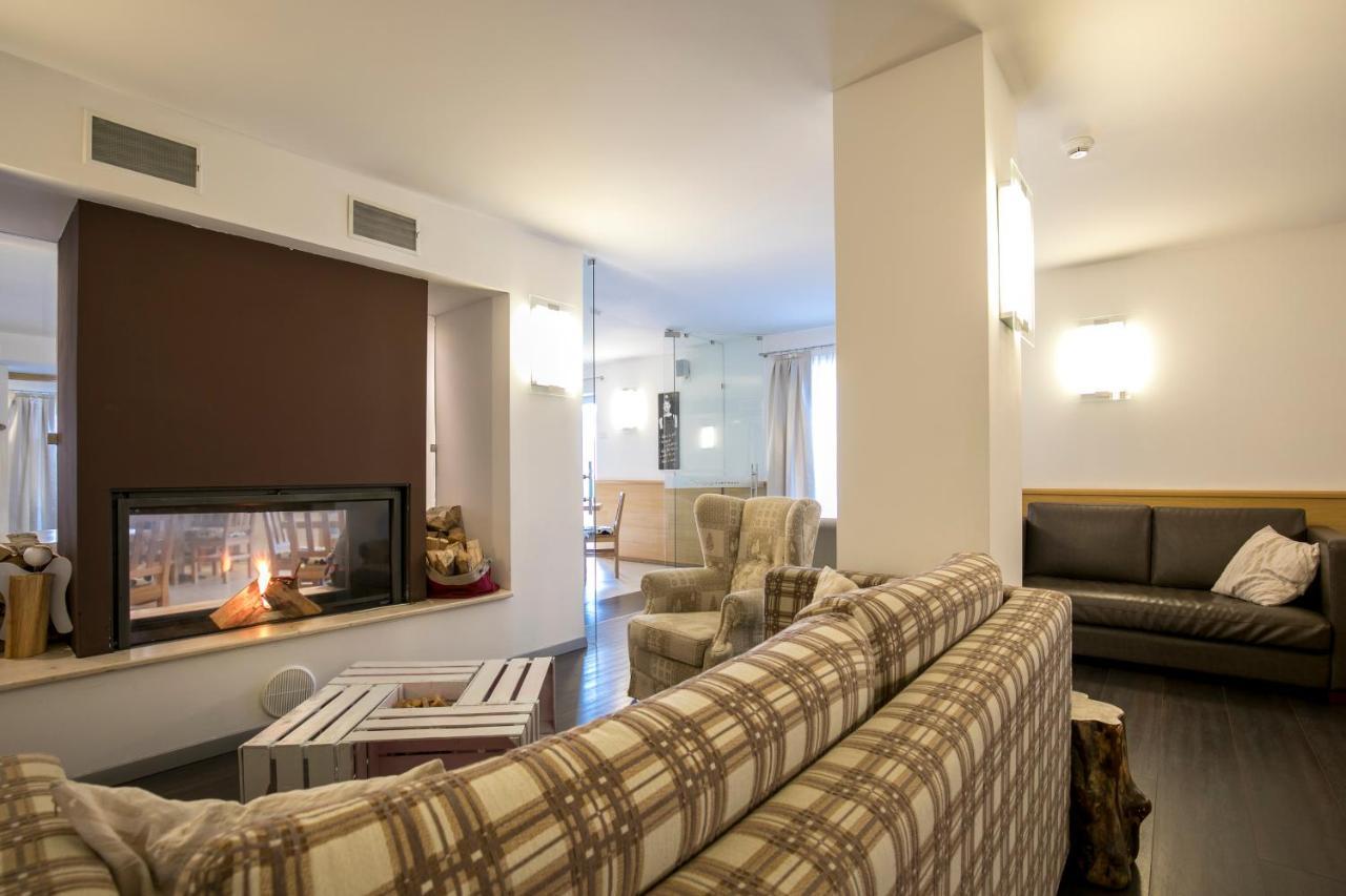 Hotel Luna Bianca Folgaria Extérieur photo