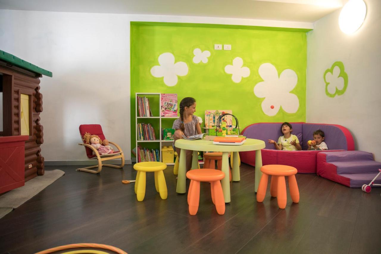 Hotel Luna Bianca Folgaria Extérieur photo