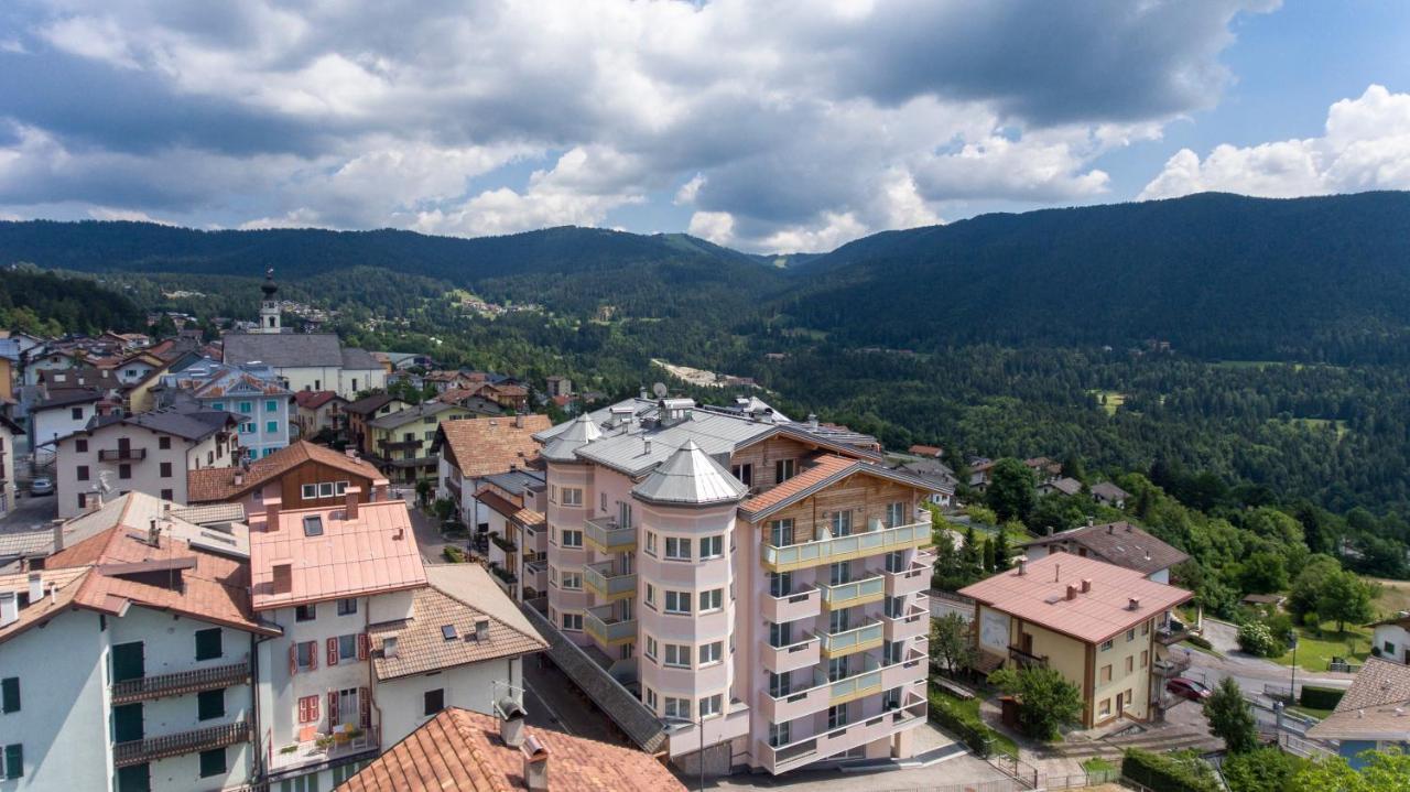 Hotel Luna Bianca Folgaria Extérieur photo